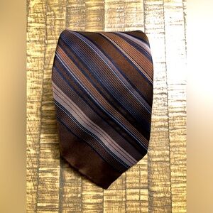 Burdines Tie